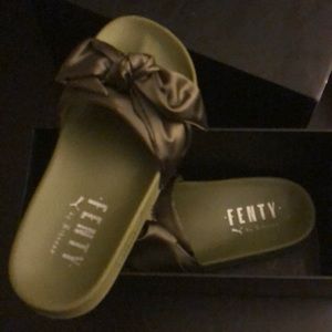 Fenty slides